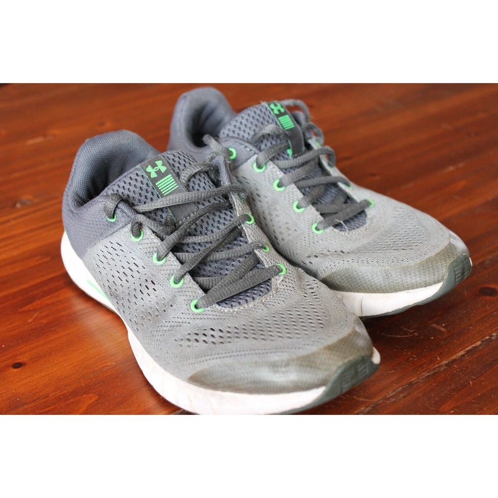 UNDER ARMOUR Pursuit 3020770-103 Gray/Green Running Sneaker Size 5Y *NICE